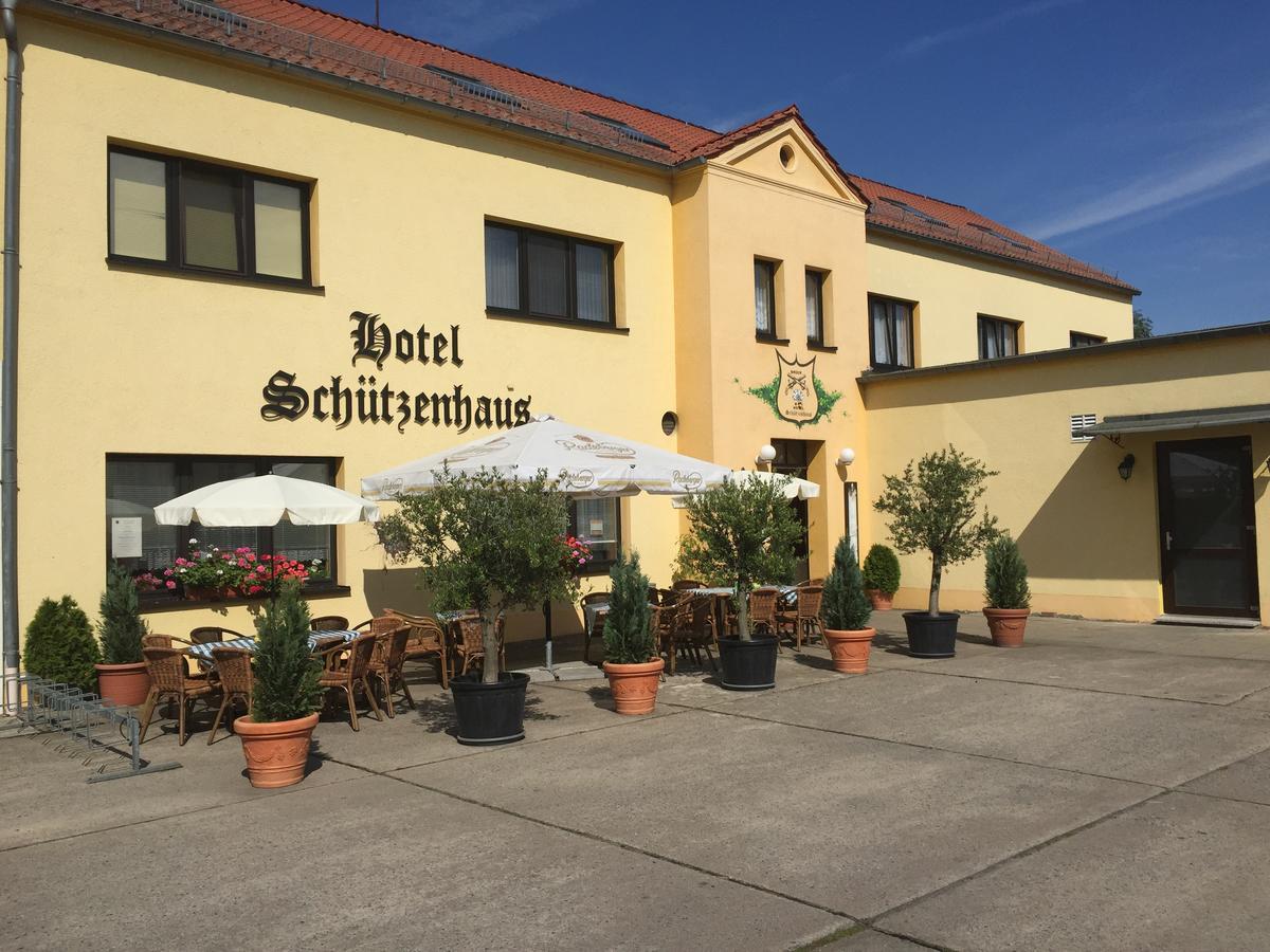 Hotel Schutzenhaus Bruck  Buitenkant foto